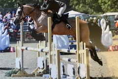 Samantha-Noyce-and-Ardwholihane-Susan