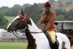 Kirstie Wright and Mill House Adimo Pectore