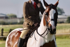 Jasmine-Radford-and-Jagged-lace