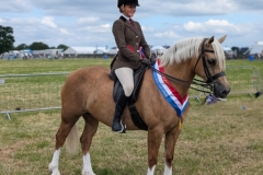 Hollie-Mcgauley-and-Abbeyvale-Higher-Lov