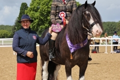 Lauren-Woodward-and-Beacon-St-James