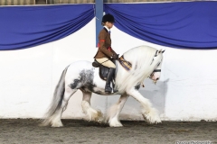 Loren-Gaskin-Hand-The-Boss