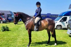 Olivia-Rocks-and-Sir-Control