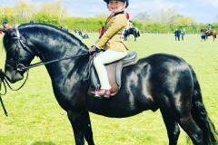 Anya-Dewey-Clarke-and-Kerridene-Night-Fury