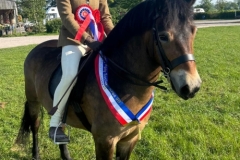 Issy-Hanson-and-Burrewell-Blue-Ivy Issy-Hanson-and-Burrewell-Blue-Ivy