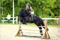 Holly-Mahal-and-Deepghyll-Bring-It-On