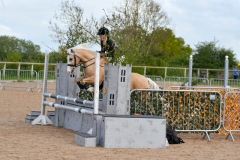 Aimee-Rogers-and-Settvalley-the-Titan