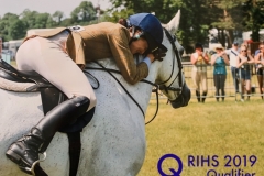 Aimee-White-and-Lisnadrisha-Tic-Tac