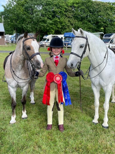 Daisy-Hughes-and-Wellesbourne-Prince-Charming