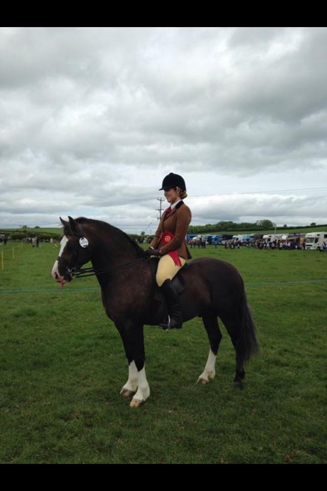 Fourjoys Flash Robin and Lucy Waite