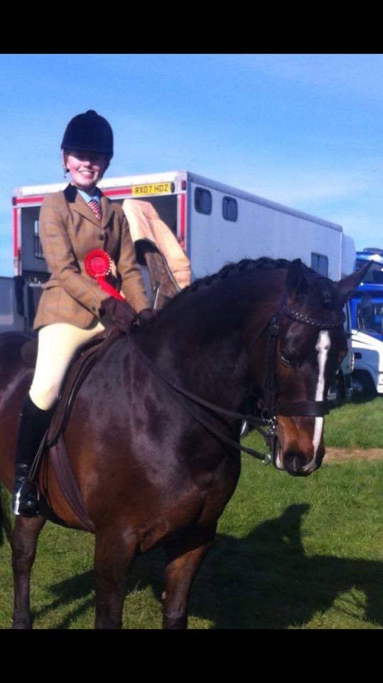 Farrellys Charlie and Emma gunn
