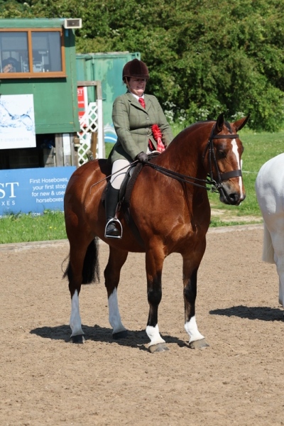 Lisa hardy and Cortina