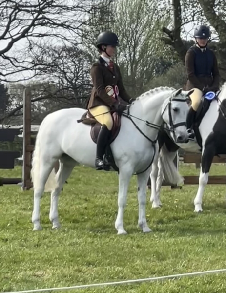 Lilly-Rodgers-and-Dernahatten-Sally