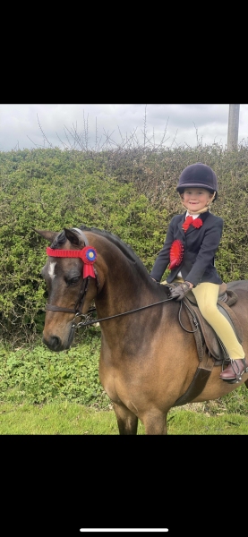 Anya-Dewey-Clarke-and-Seamoor-Lady-Derby