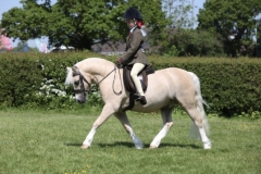 Maisie-Wright-and-Blanche-Goldleaf