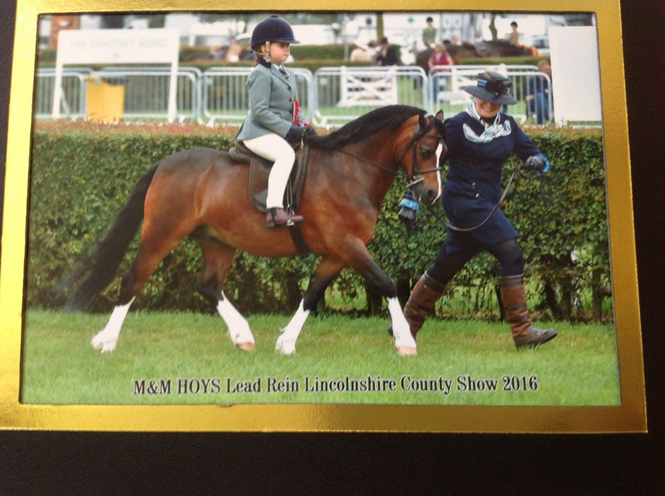 Gavina Semonella and Linda Card