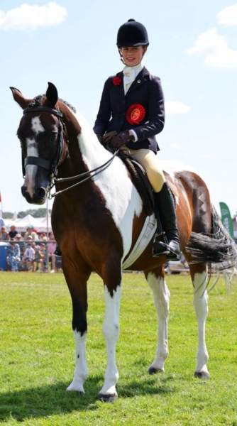 Gracie-Aungier-Horse_Pony-Shine-On-O