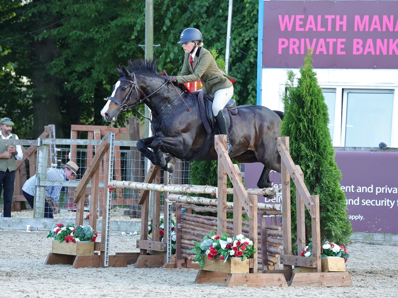 Jada-Kane-Horse_Pony-Burnockmill-Entertainer