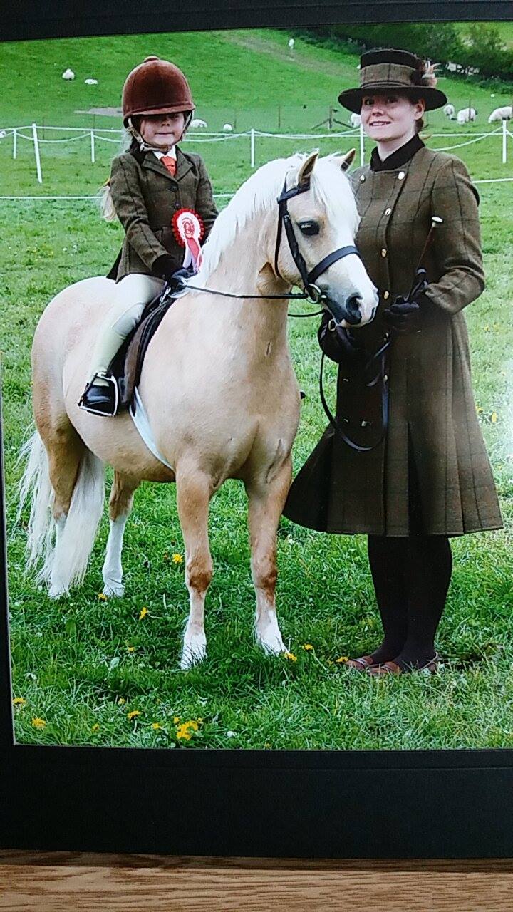 Molly Metcalfe and Waitwith Ju-Ju