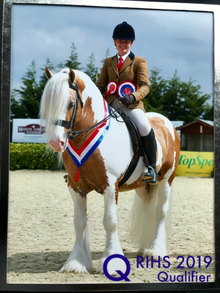Rebecca Pearson and Hermits Golden Ace