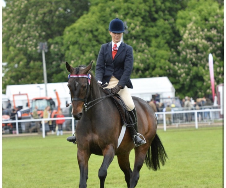 Kelly-Semmens-and-Lady-Of-Grace