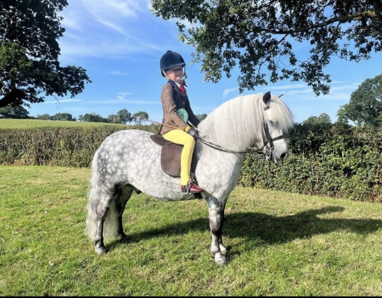 Penny-Richardson-and-Briar-Snowfox