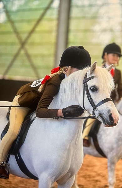 Lily-Richardson-and-Glebedale-Sancerre