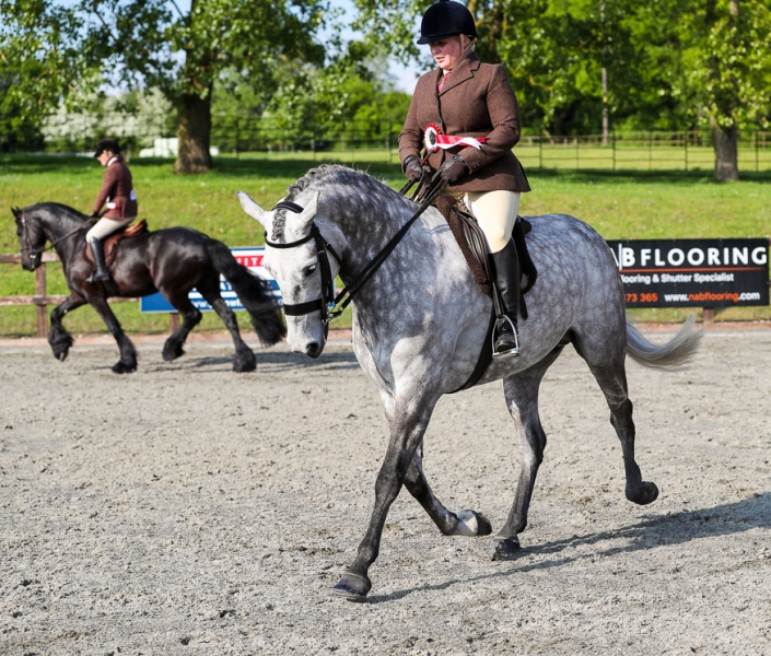Victoria Oliver and Craughwell Strawberry Lad