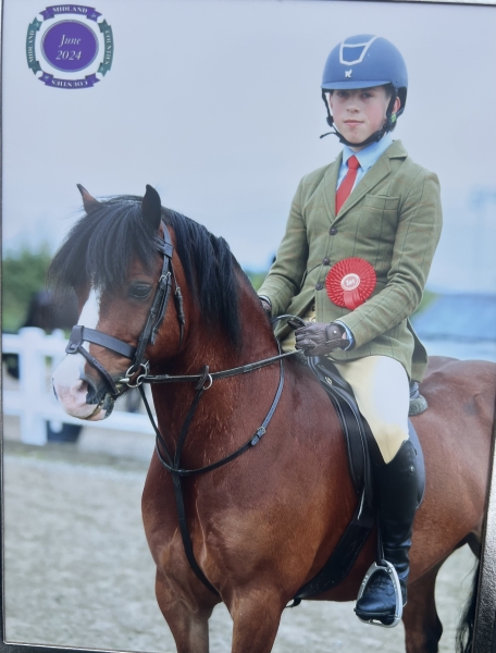 Declan-Horton-and-Menai-moon-Ranger