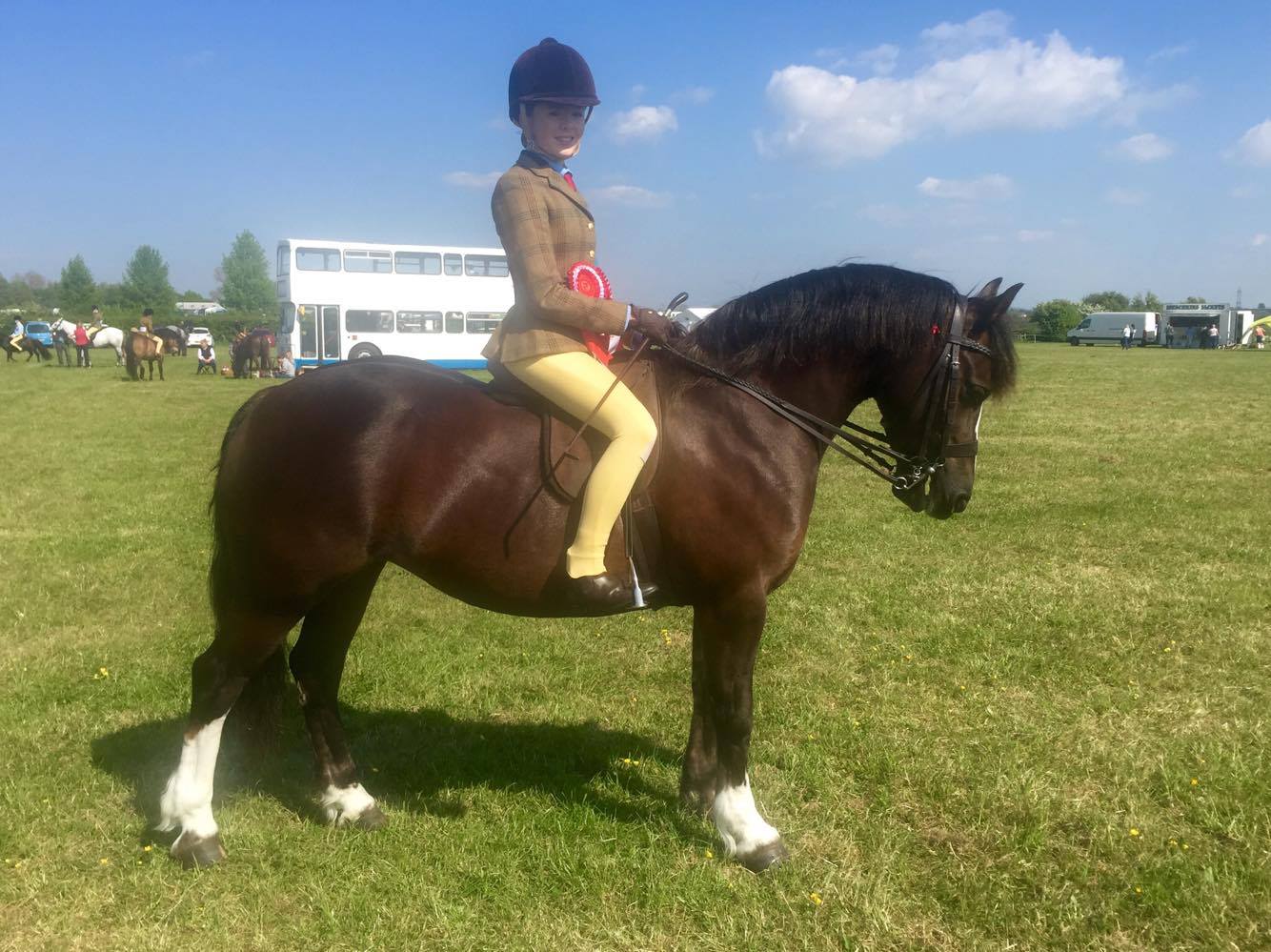 Rivervalley Raindaisy and Zara Scudamore