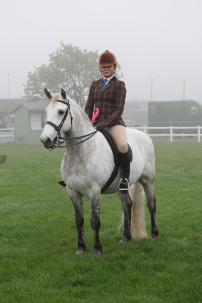 Lucy-Evans-and-Corabbey-Hercules