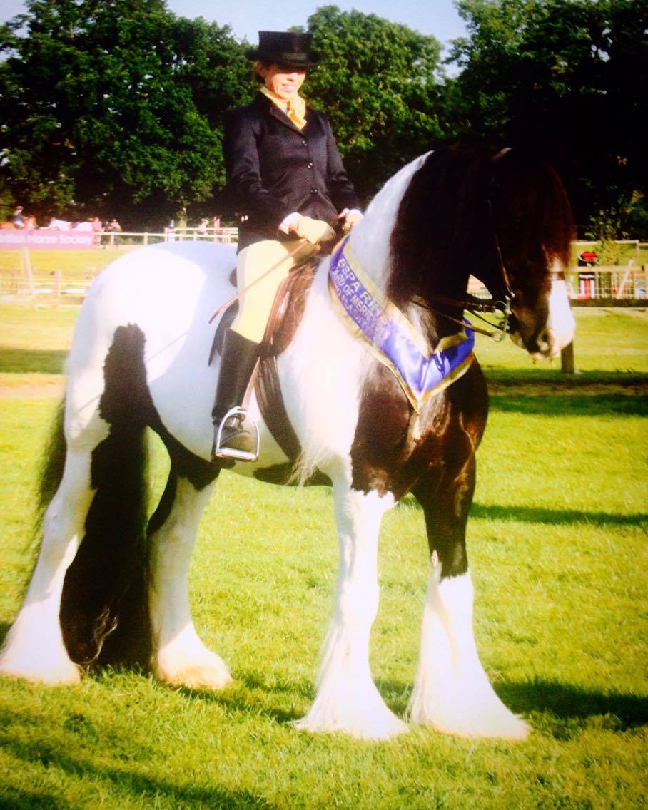 Domino Flashy Lad and Lacey Smith