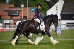 Rhian Thomas and Llyn rhyn krystal