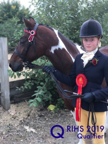 Mia walker graham and Hewths hits the jackpot